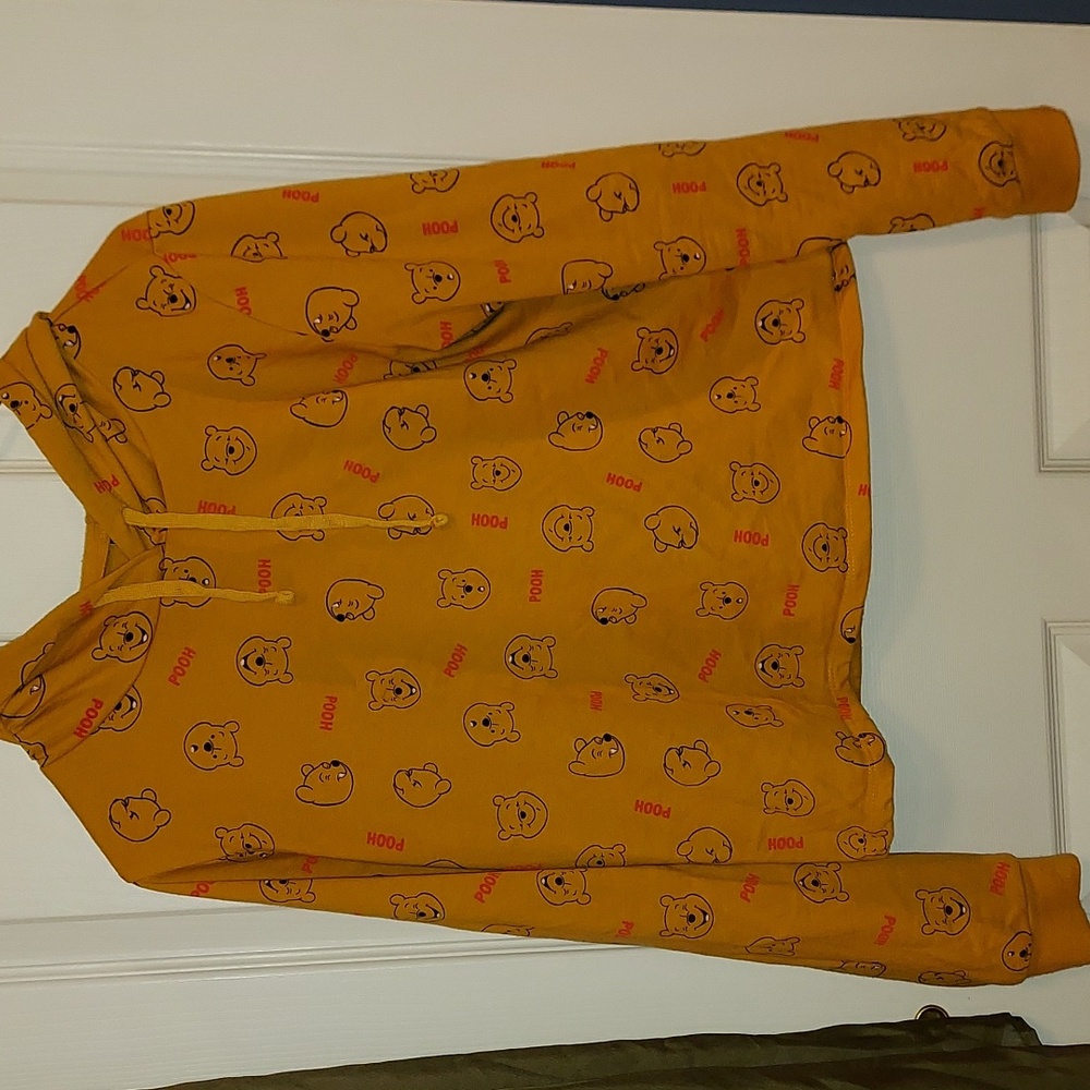 Winnie the Pooh Patterned Cropped Long Sleeve Hoodie Juniors Large